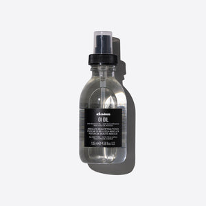 
                
                    Load image into Gallery viewer, Davines Oi Oil 135ml
                
            
